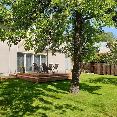 Lovely House With Terrace And Sauna! Feriehus